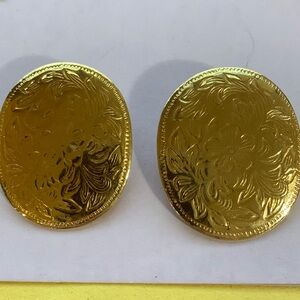 Gold tone pierced earrings 2”*